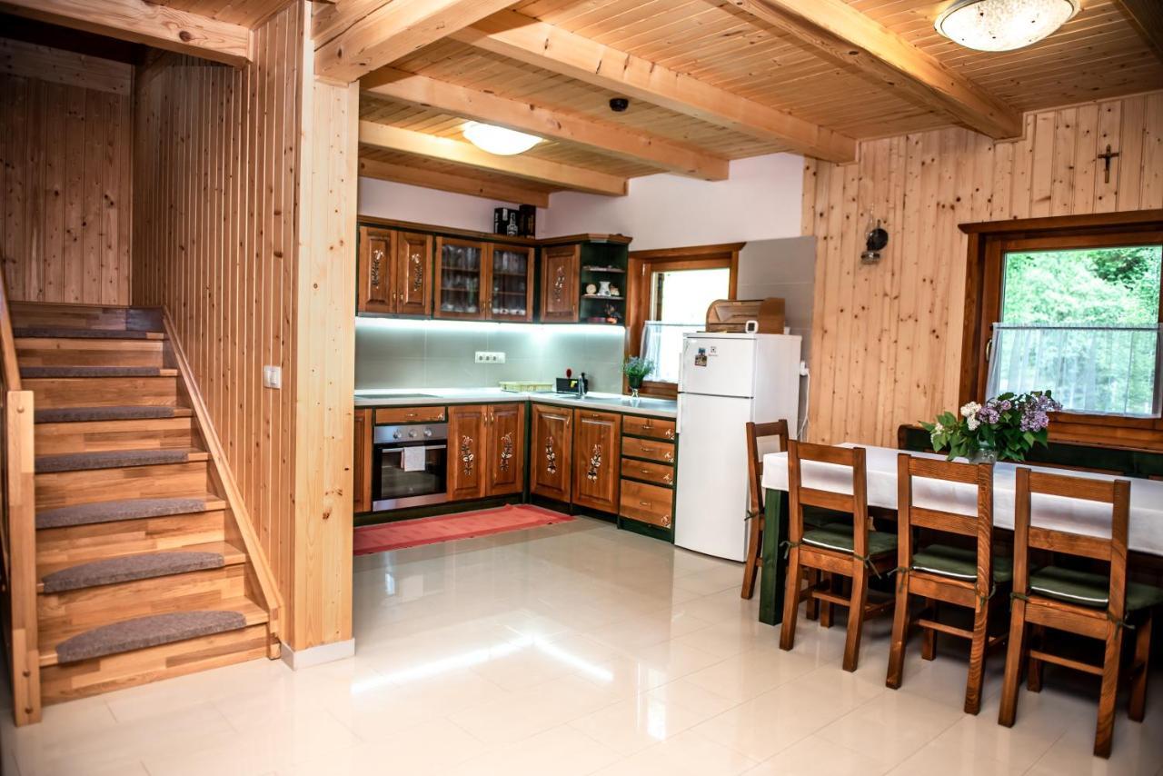 Central Chalet Varsag Exterior foto