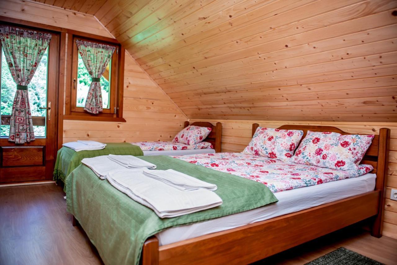 Central Chalet Varsag Exterior foto